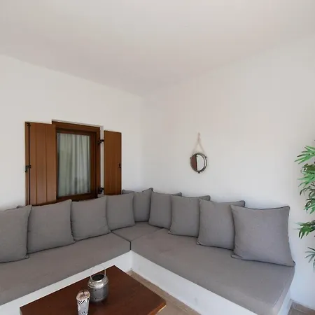 Edem Garden By Estia Aparthotel 3*