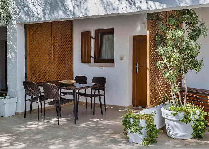 Edem Garden By Estia Aparthotel