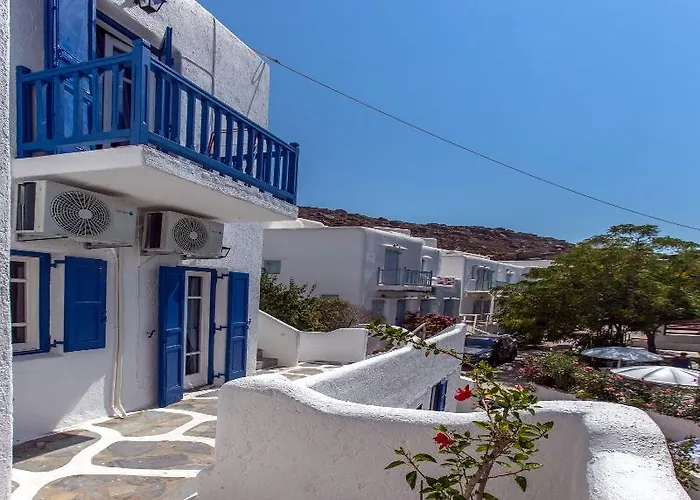 Aparthotel Edem Garden By Estia 3*